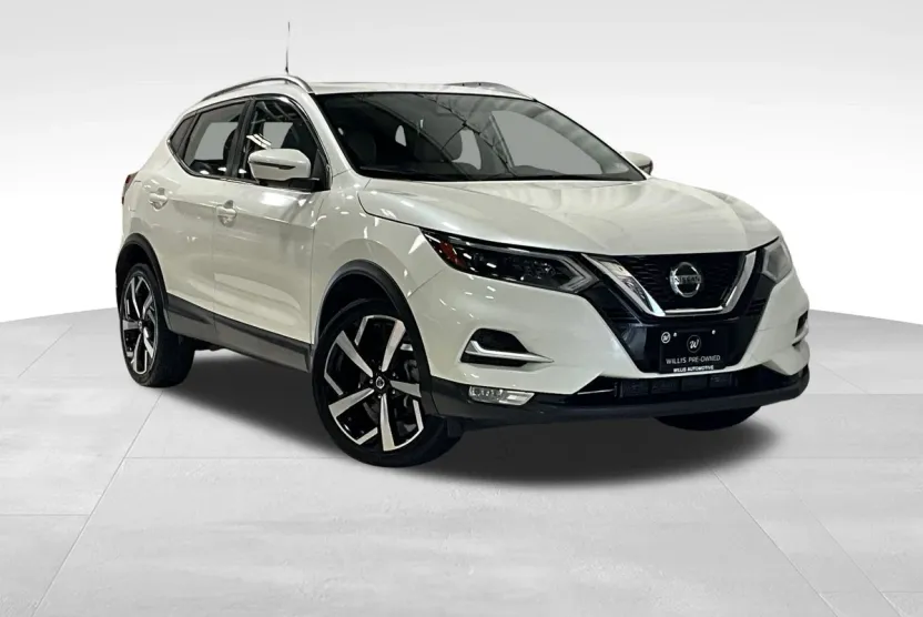 2022 Nissan Rogue Sport SL photo 1