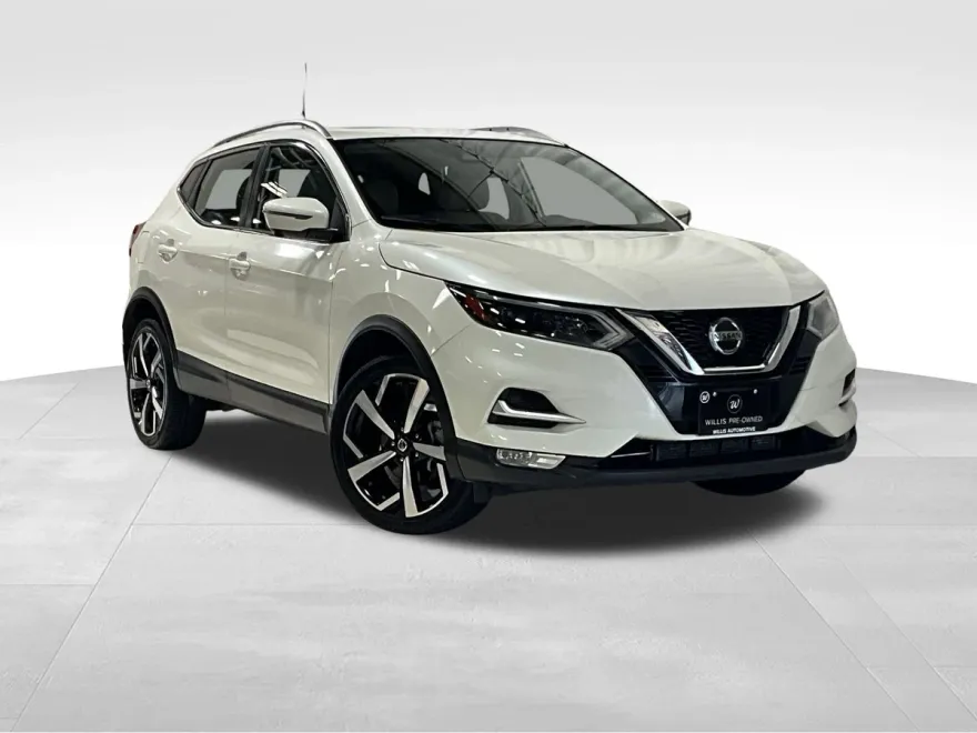 2022 Nissan Rogue Sport SL photo 1