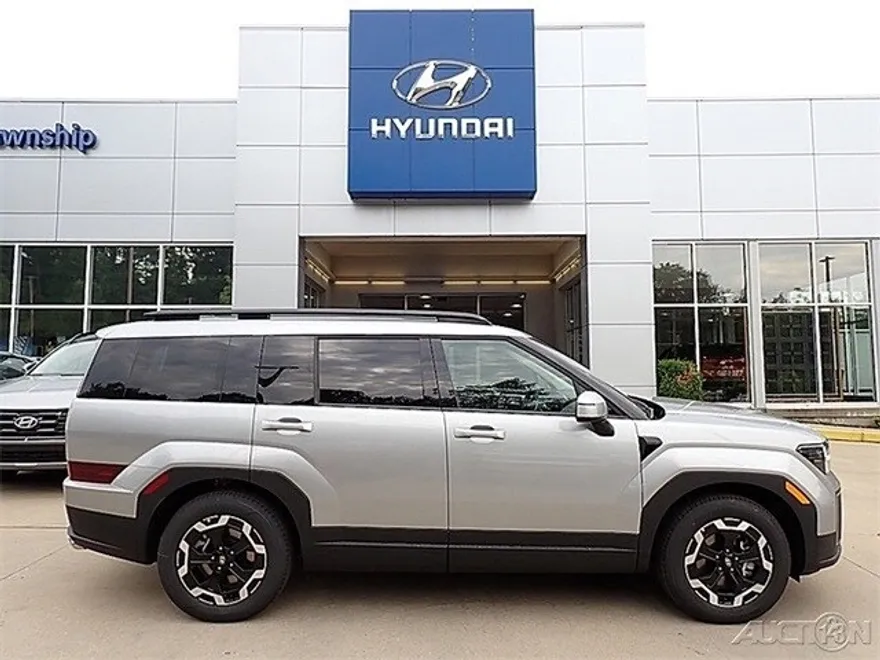 2026 Hyundai Santa Fe SEL photo 1