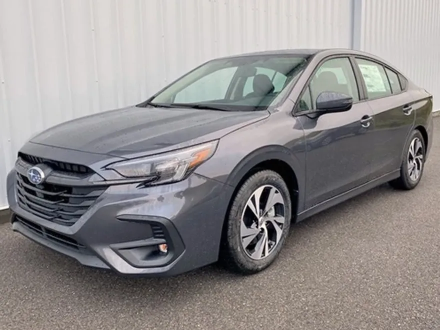 2025 Subaru Legacy Premium photo 1