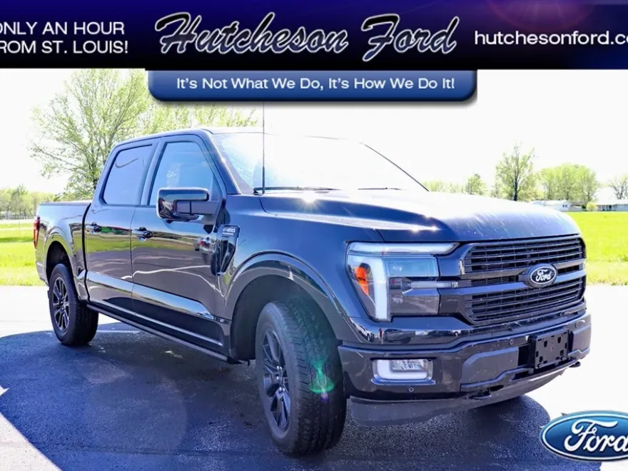 2025 Ford F-150 Platinum photo 1