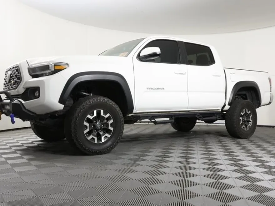 2021 Toyota Tacoma TRD Sport photo 1