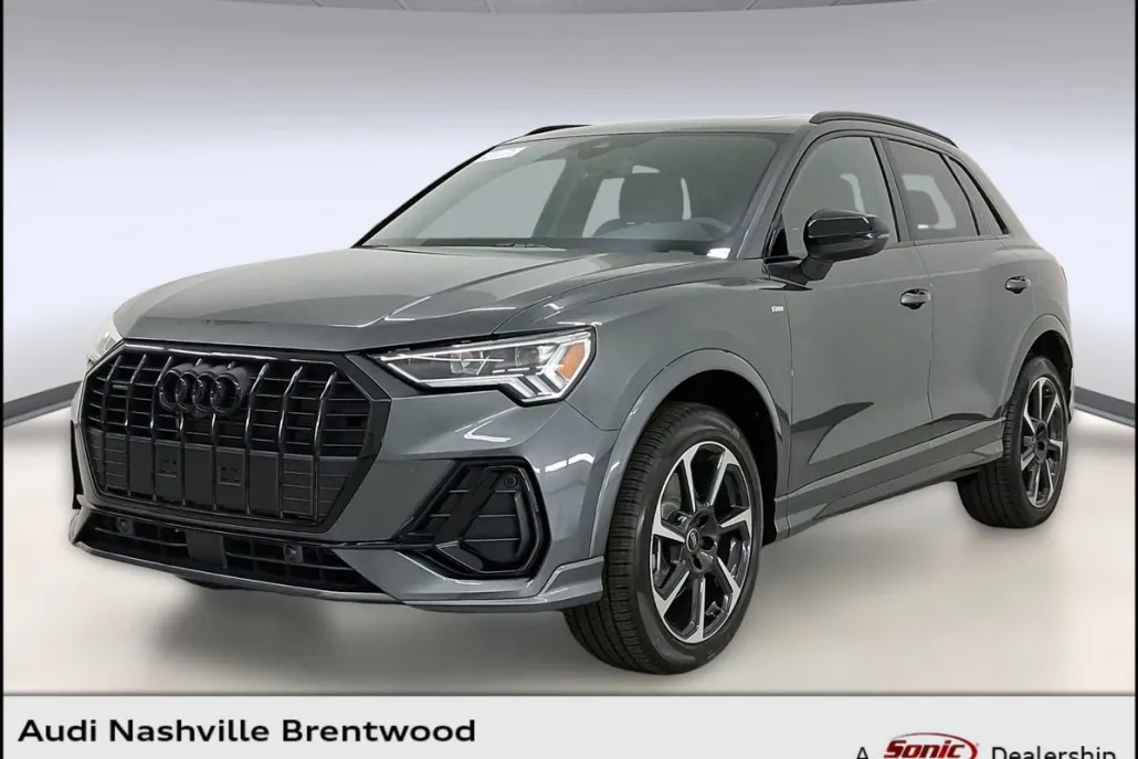 2025 Audi Q3 45 TFSI S line Premium Plus photo 1