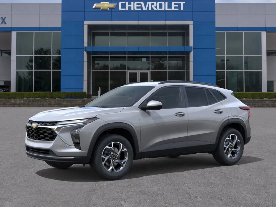 2025 Chevrolet Trax LT photo 1