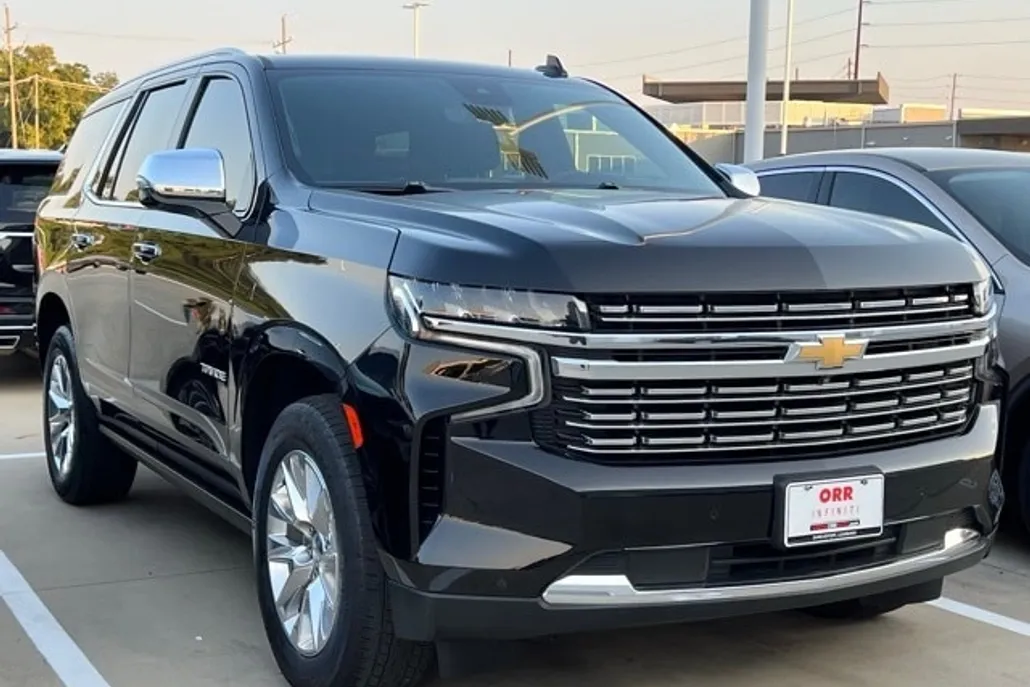 2023 Chevrolet Tahoe Premier photo 1