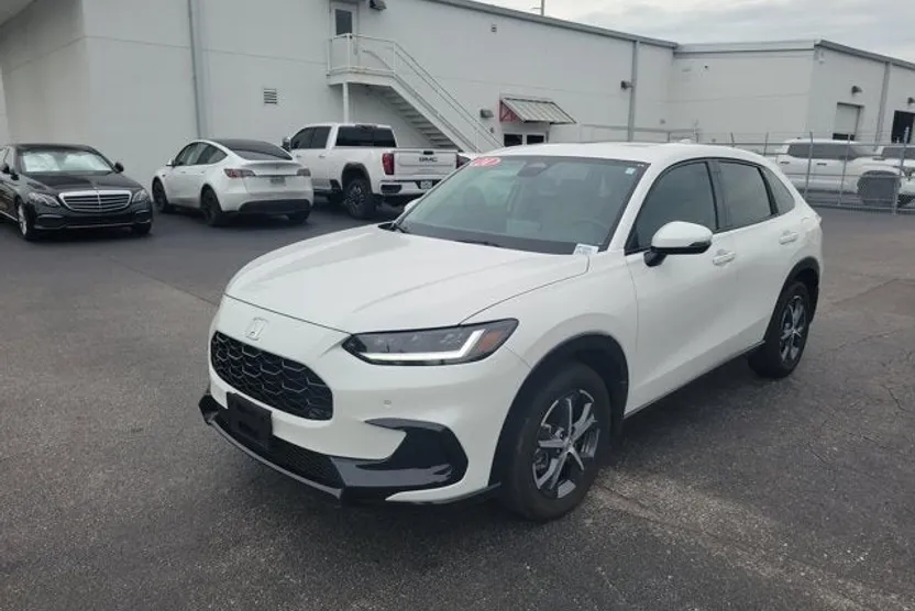 2024 Honda HR-V EX-L 2WD photo 1