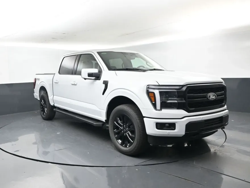 2025 Ford F-150 Lariat photo 1