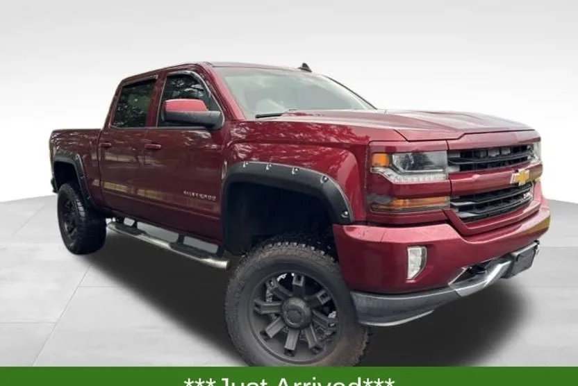 2016 Chevrolet Silverado 1500 LT photo 1