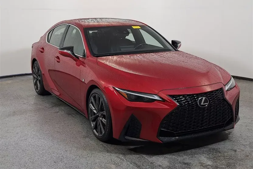 2022 Lexus IS 350 F SPORT photo 1