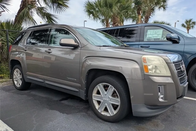 2011 Gmc Terrain SLT photo 1