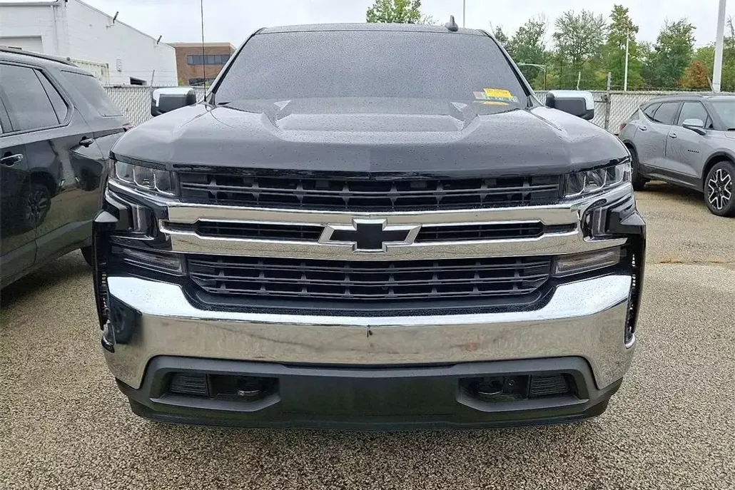 2021 Chevrolet Silverado 1500 LT photo 1