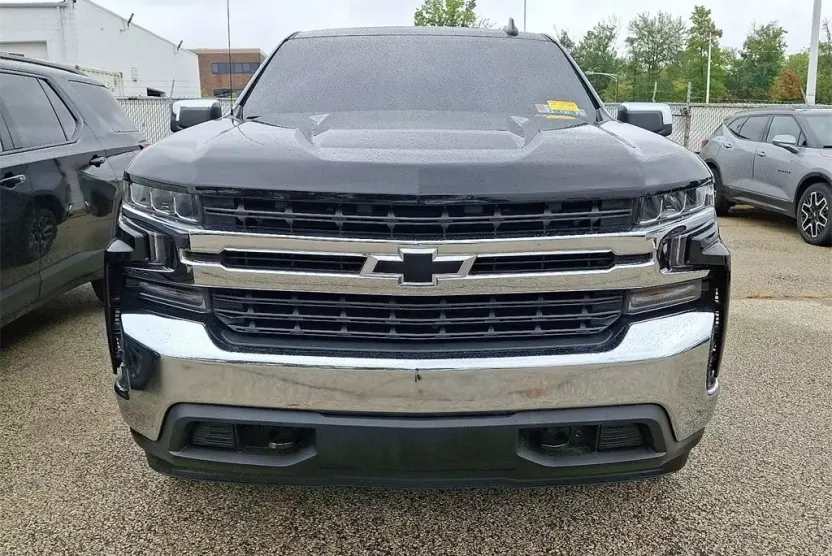 2021 Chevrolet Silverado 1500 LT photo 1