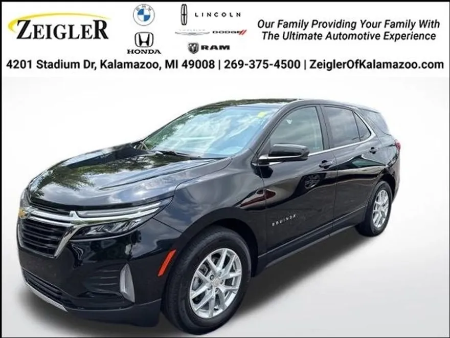 2022 Chevrolet Equinox LT photo 1