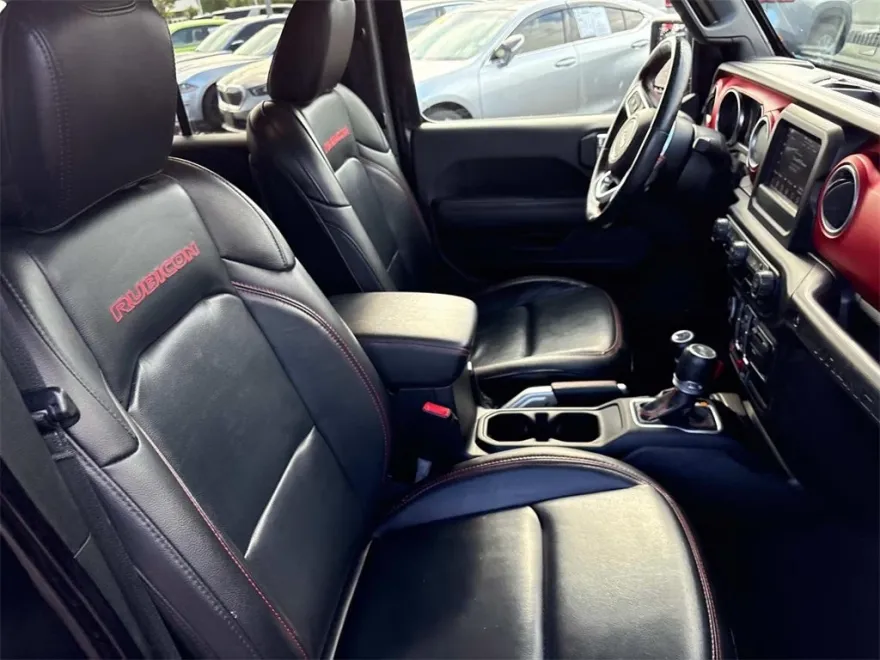 2021 Jeep Wrangler Unlimited Rubicon photo 13