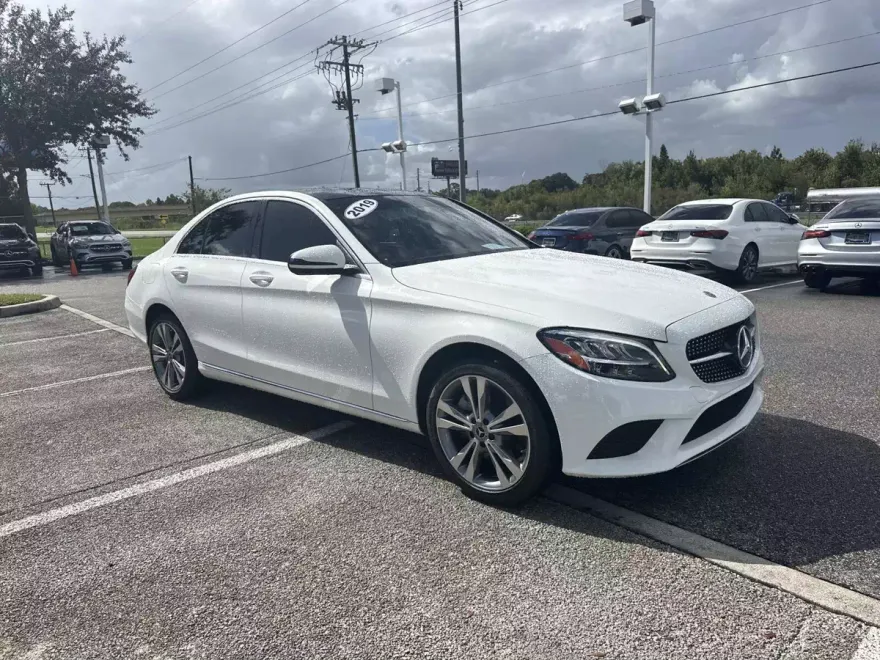 2019 Mercedes Benz C 4MATIC photo 1