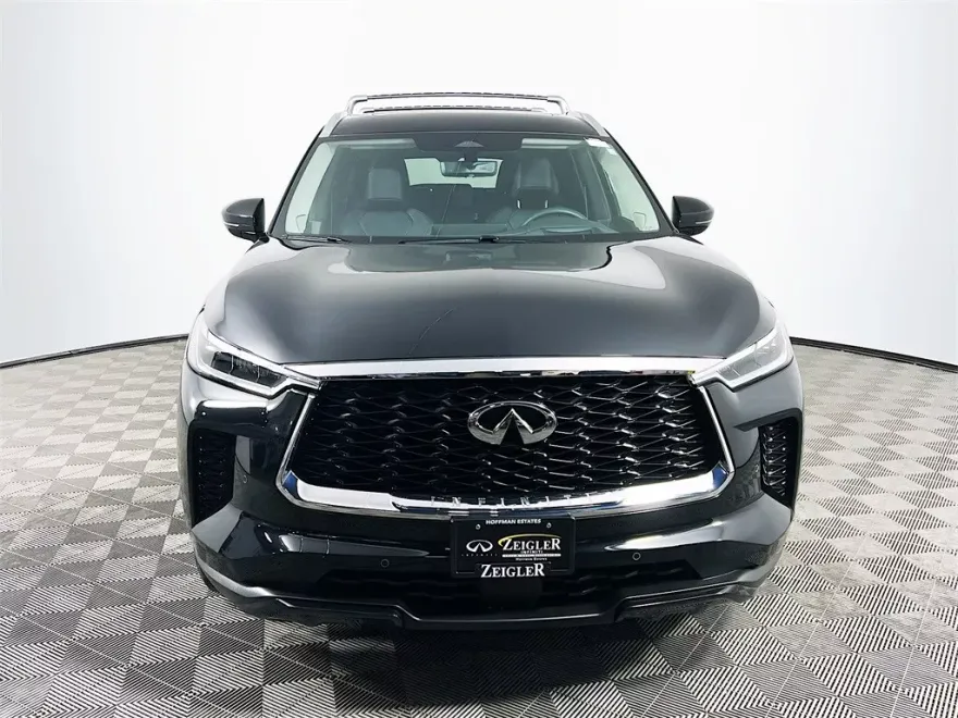 2025 Infiniti QX60 Luxe photo 1