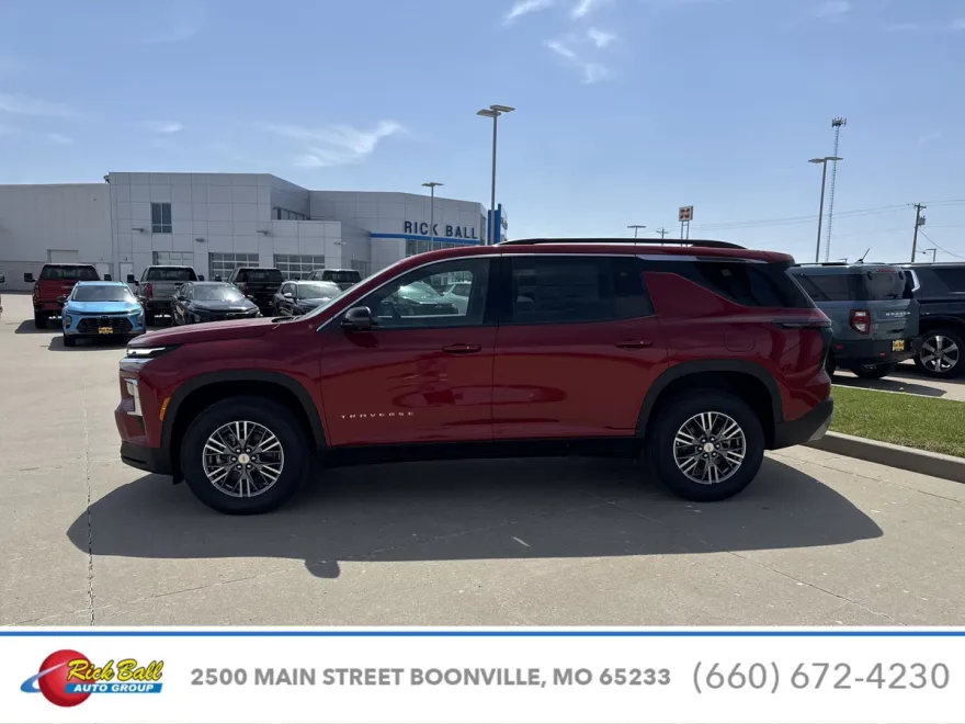 2025 Chevrolet Traverse photo 1