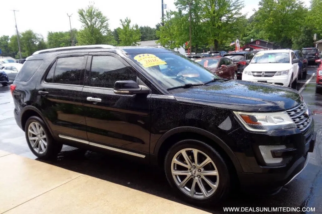 2016 Ford Explorer Limited photo 1