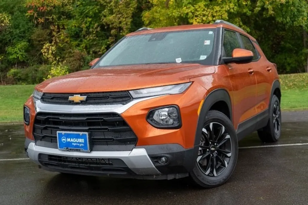 2022 Chevrolet Trailblazer LT photo 1