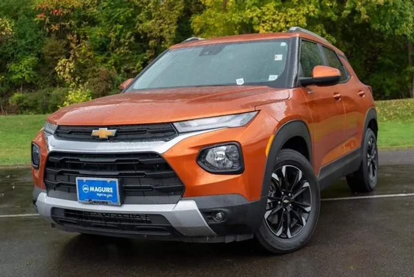 2022 Chevrolet Trailblazer LT photo 1