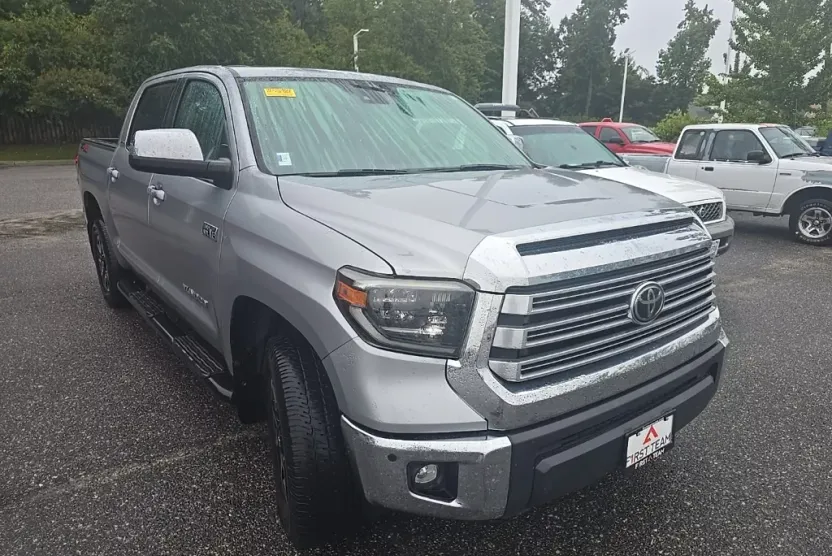 2021 Toyota Tundra Limited Grade photo 1