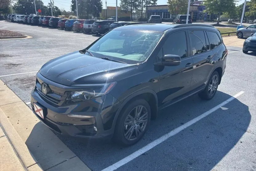 2022 Honda Pilot Sport photo 1
