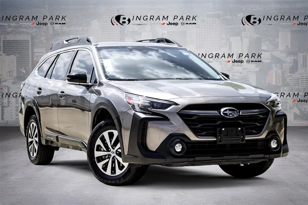 2024 Subaru Outback Premium photo 1