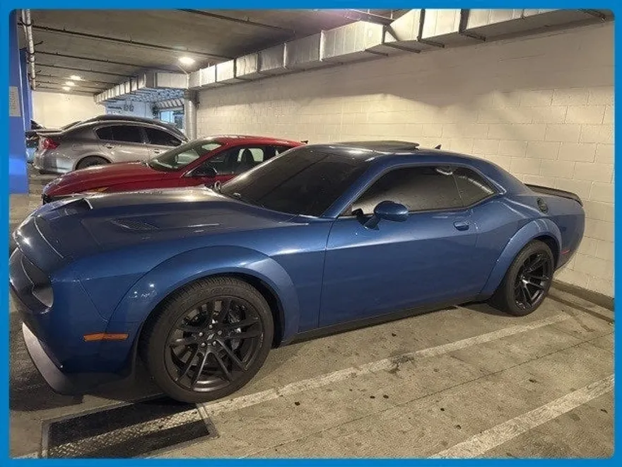 2021 Dodge Challenger R/T Scat Pack Widebody photo 1