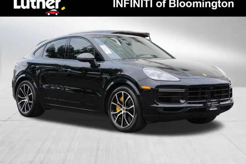 2020 Porsche Cayenne Turbo S E-Hybrid Coupe photo 1