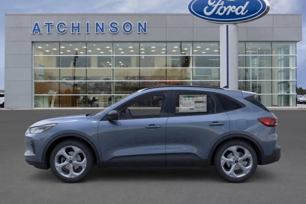 2025 Ford Escape ST-Line photo 1