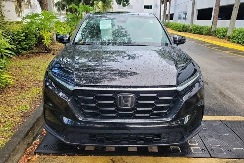 2023 Honda CR-V LX photo 1