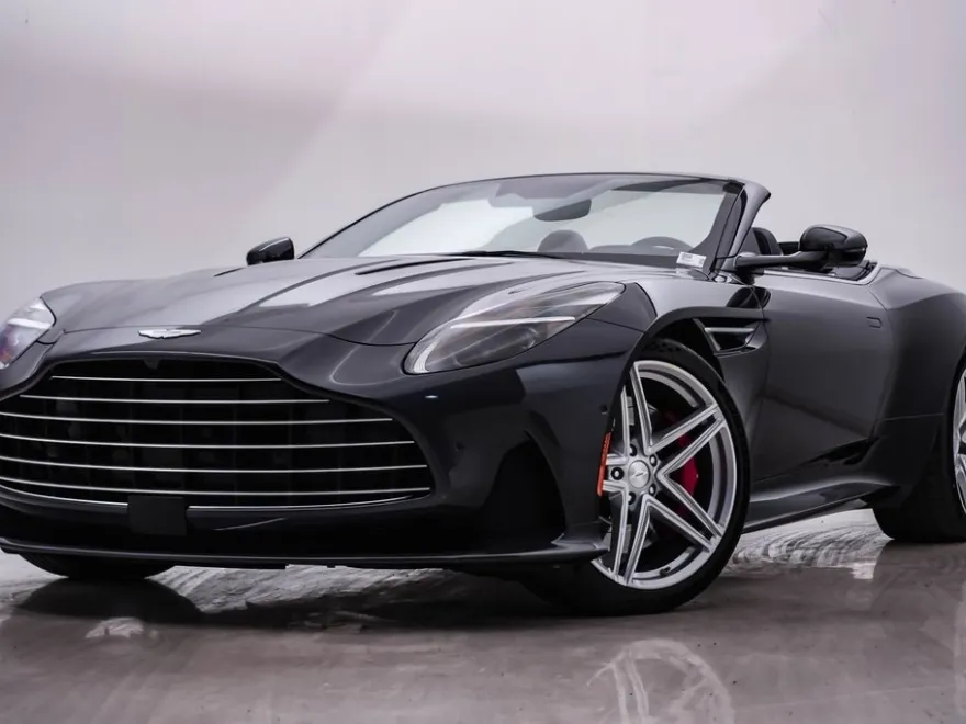 2025 Aston Martin DB12 AM5 photo 1
