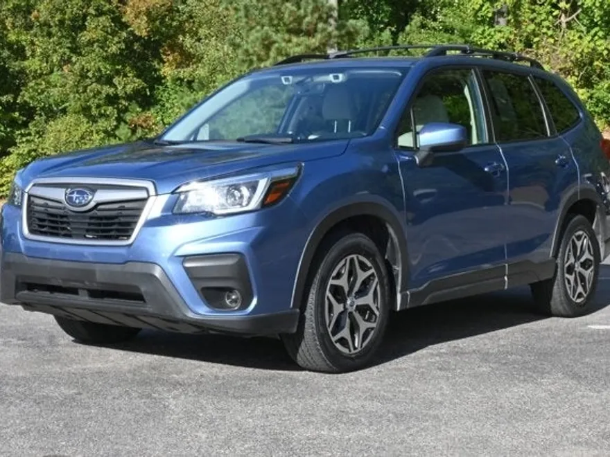 2020 Subaru Forester Premium photo 1