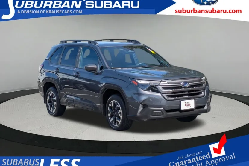 2025 Subaru Forester Premium photo 1