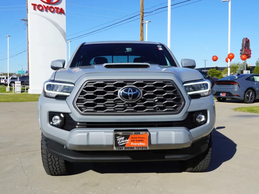 2021 Toyota Tacoma TRD Sport Double Cab photo 1