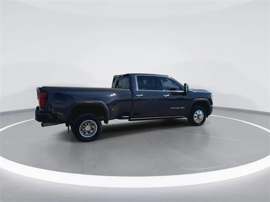 2024 Gmc Sierra HD Denali photo 1