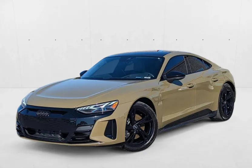 2022 Audi e-tron GT Premium Plus photo 1
