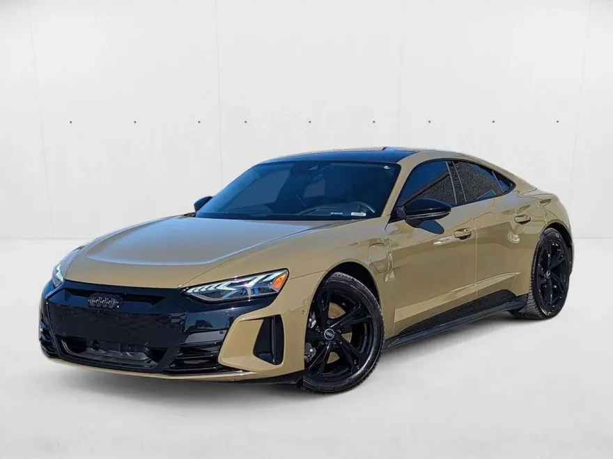 2022 Audi e-tron GT Premium Plus photo 1