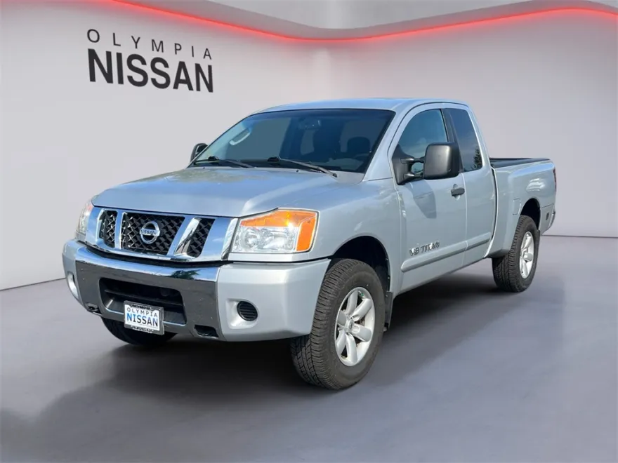 2008 Nissan Titan SE photo 1