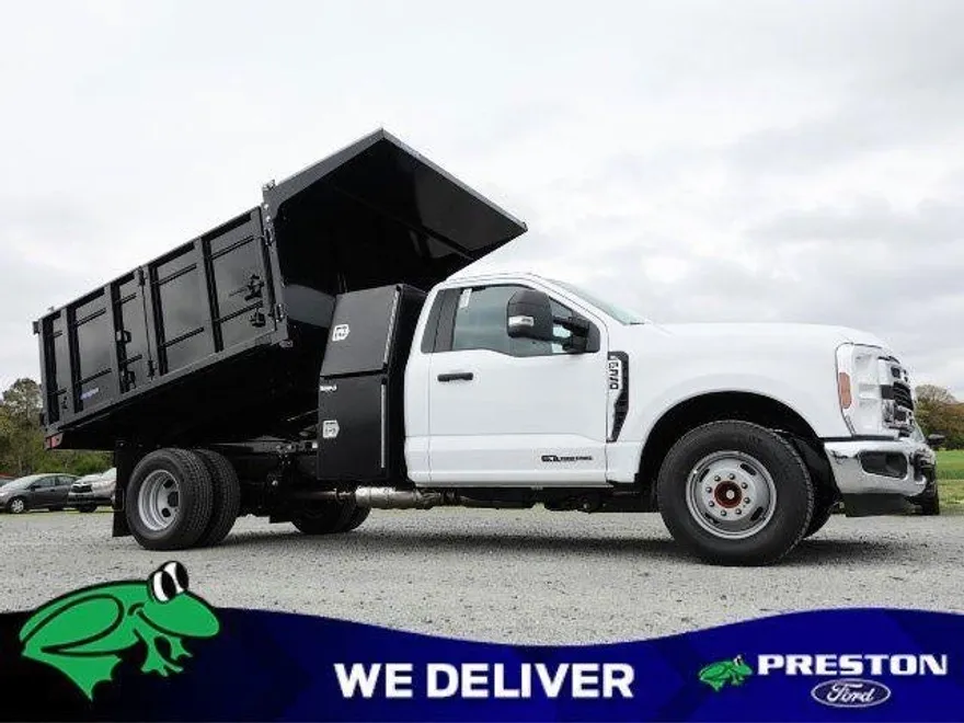 2024 Ford F-350 XL photo 1
