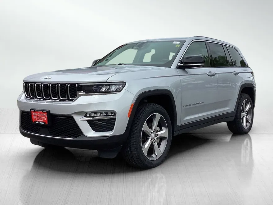 2022 Jeep Grand Cherokee Limited photo 1