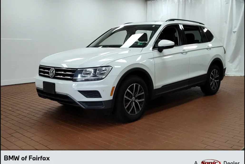 2019 Volkswagen Tiguan SE photo 1