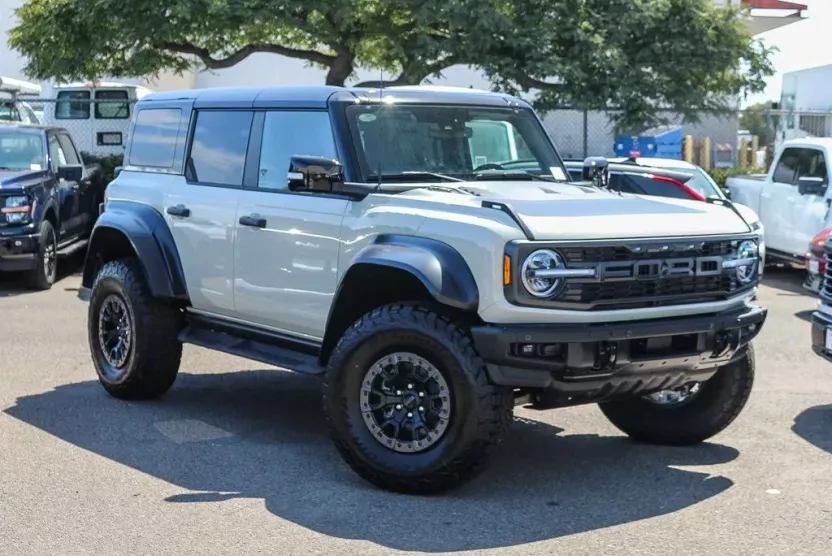 2025 Ford Bronco Raptor photo 1