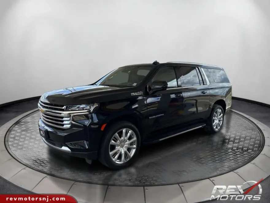 2024 Chevrolet Suburban High Country photo 1