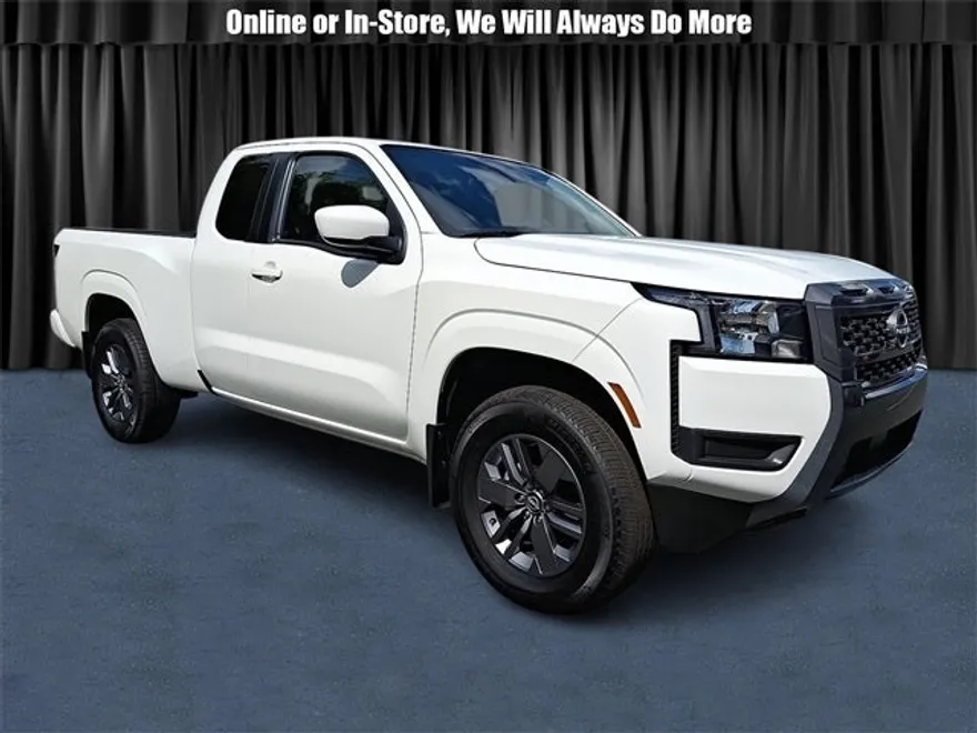 2025 Nissan Frontier SV photo 1