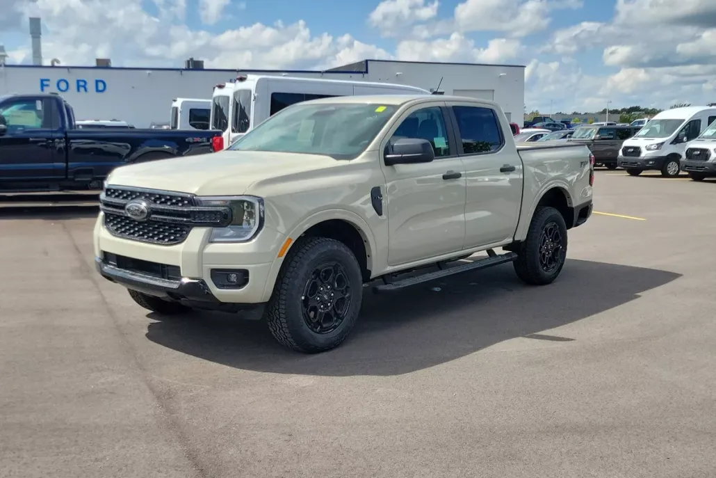 2025 Ford Ranger XLT photo 1
