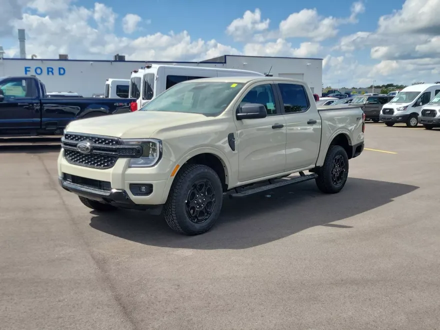 2025 Ford Ranger XLT photo 1