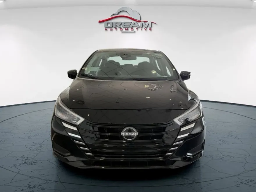 2025 Nissan Versa SV photo 1