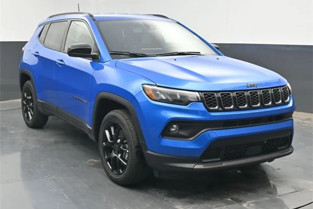 2026 Jeep Compass Latitude photo 1