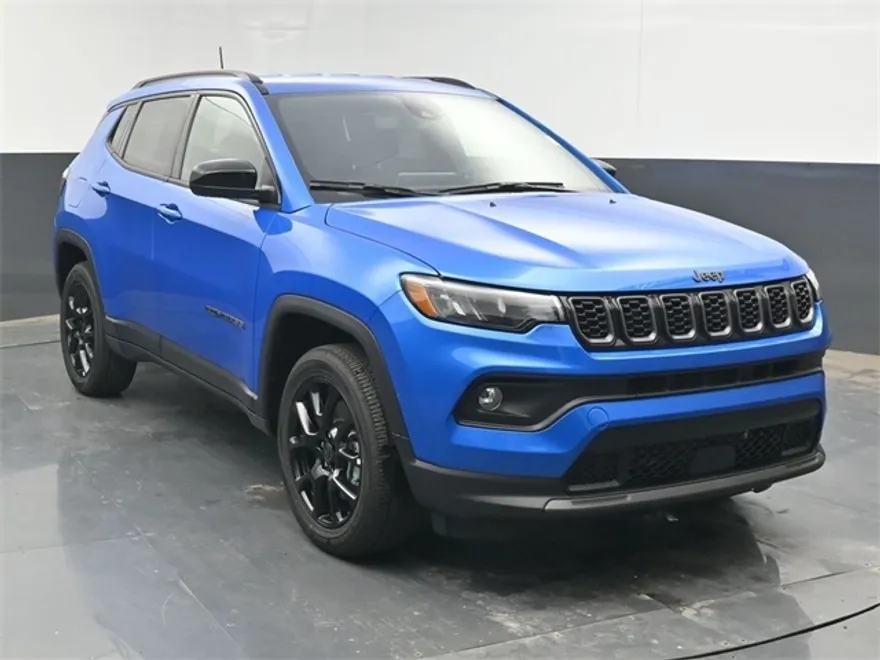 2026 Jeep Compass Latitude photo 1